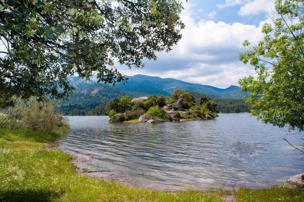 Nucleo De Turismo Rural Valle De Iruelas Las Cruceras Kültér fotó